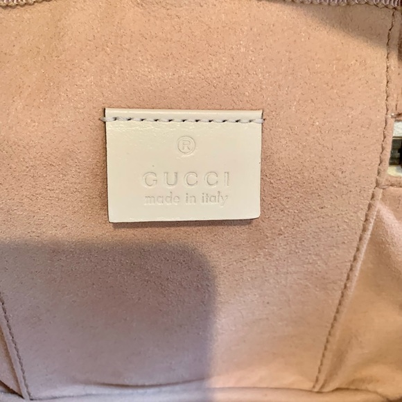 Gucci Calfskin Matelasse Mini GG Marmont Rounded Backpack in White - Picture 7 of 10